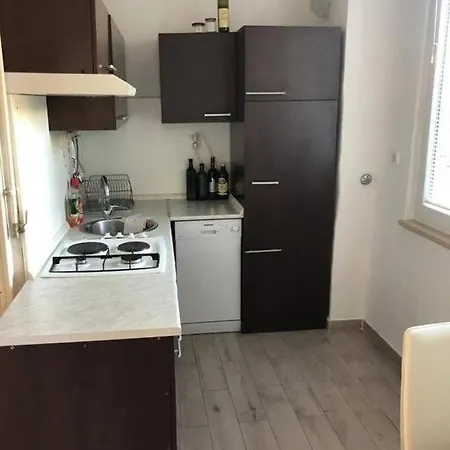 דירה Lovely 3-bedroom In Center Of